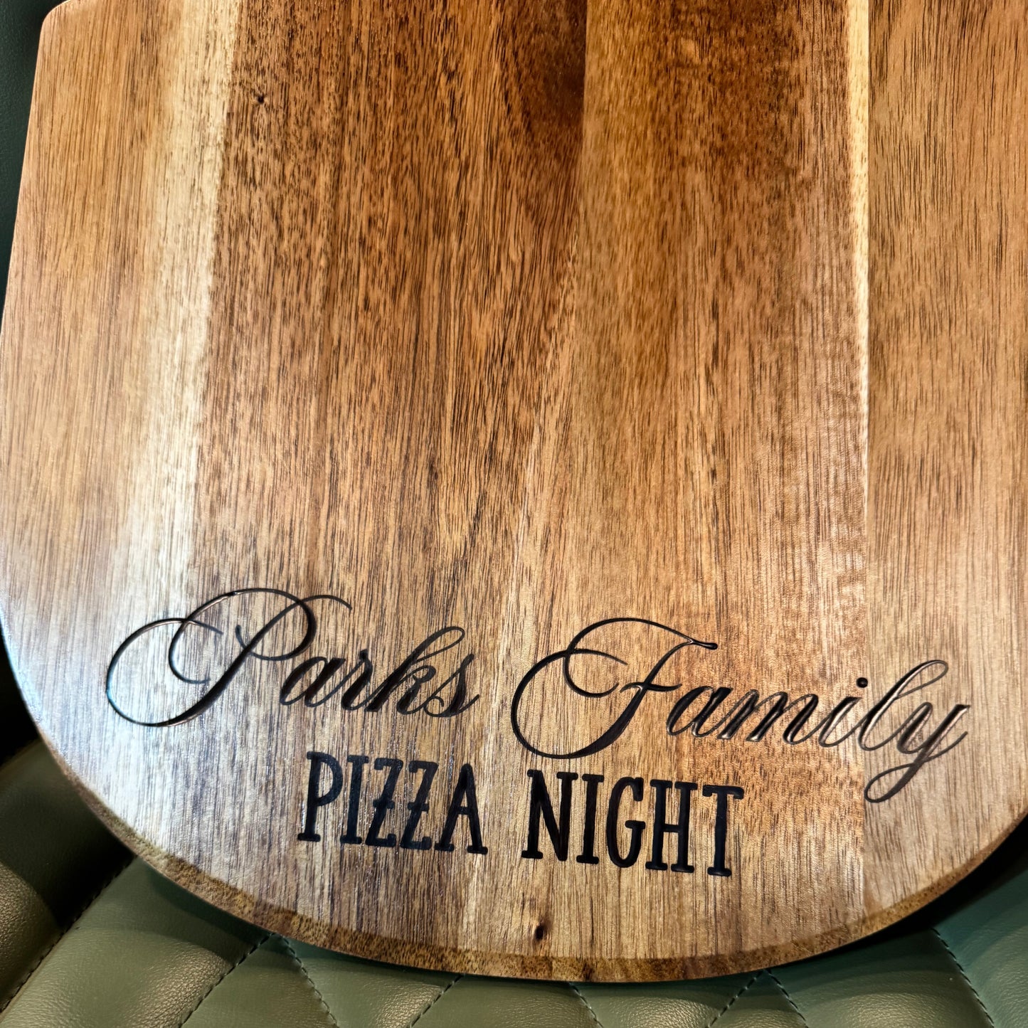 Pizza Peel with Engraving (Short Phrase)